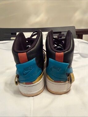 Nike Boys Black, Blue & Tan High-Top Sneakers